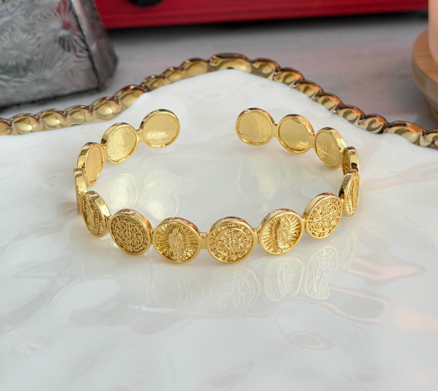 VIRGENCITA BANGLE